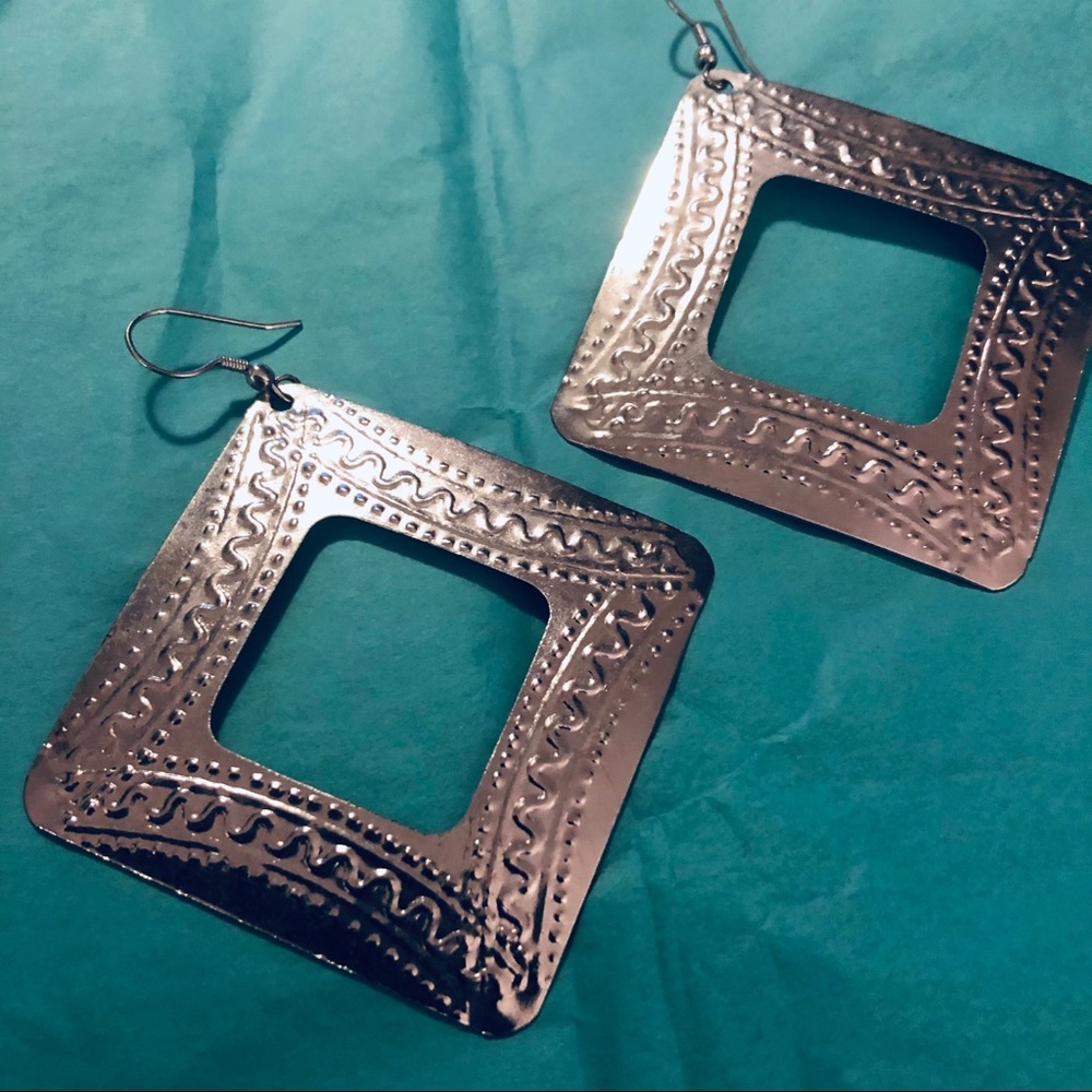 MEXICAN TIN FOLK ART-INSPIRED Tin Earrings!! - Picture 2 of 4